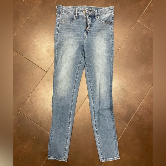 3 American Eagle Jeans - Picture 3 of 3